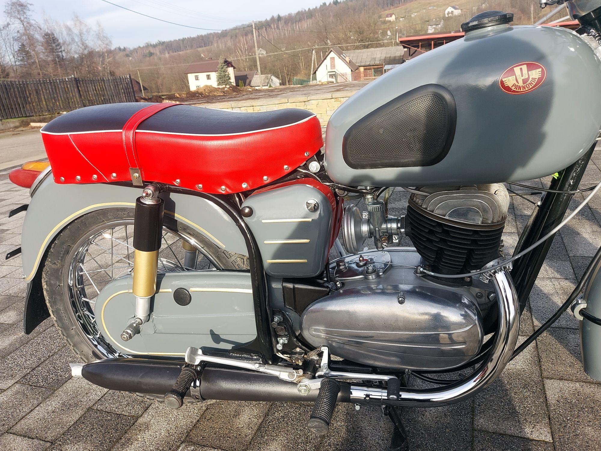 Pannonia TLT 250 Panonia