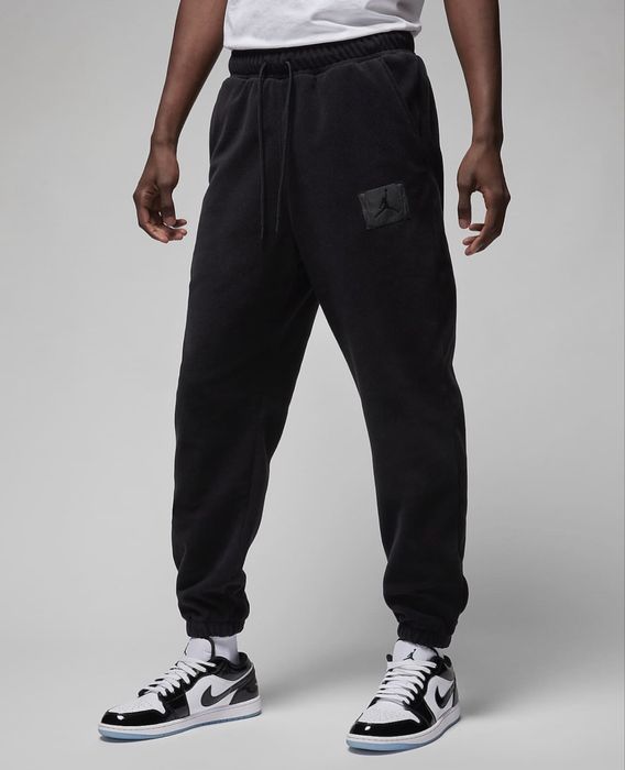 Штаны Air Jordan Essentials Fleece Winter Black