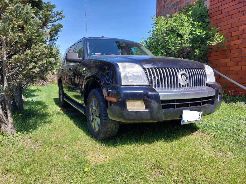 Explorer IV  Mountaineer  RWD zamiana