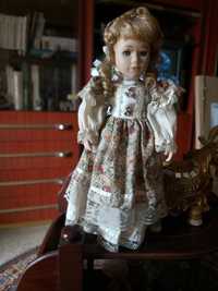 Boneca de Porcelana Vintage