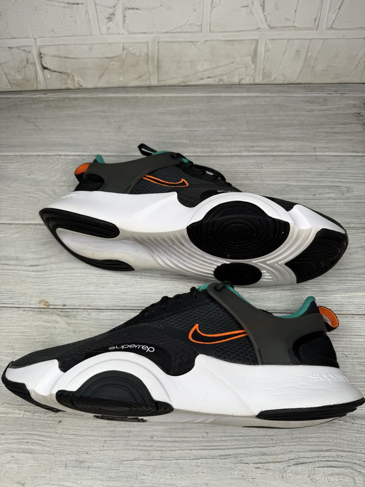 Крутые мужские кроссовки nike superrep go 2 ( описание )