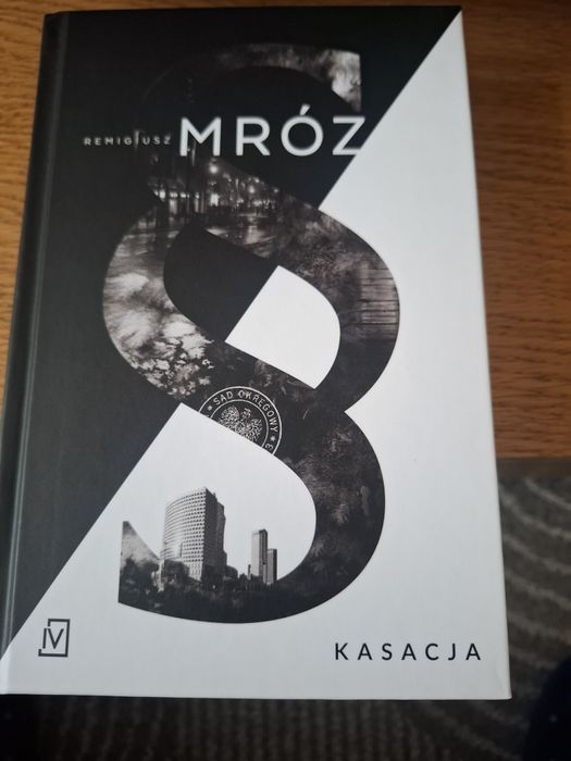 Sprzedam książkę KASACJA  Remigiusz Mróz