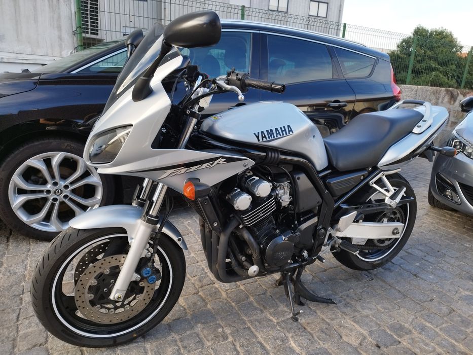 Yamaha Fzs Fazer 600