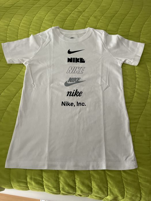 2 T-shirts Nike originais 10-12 anos