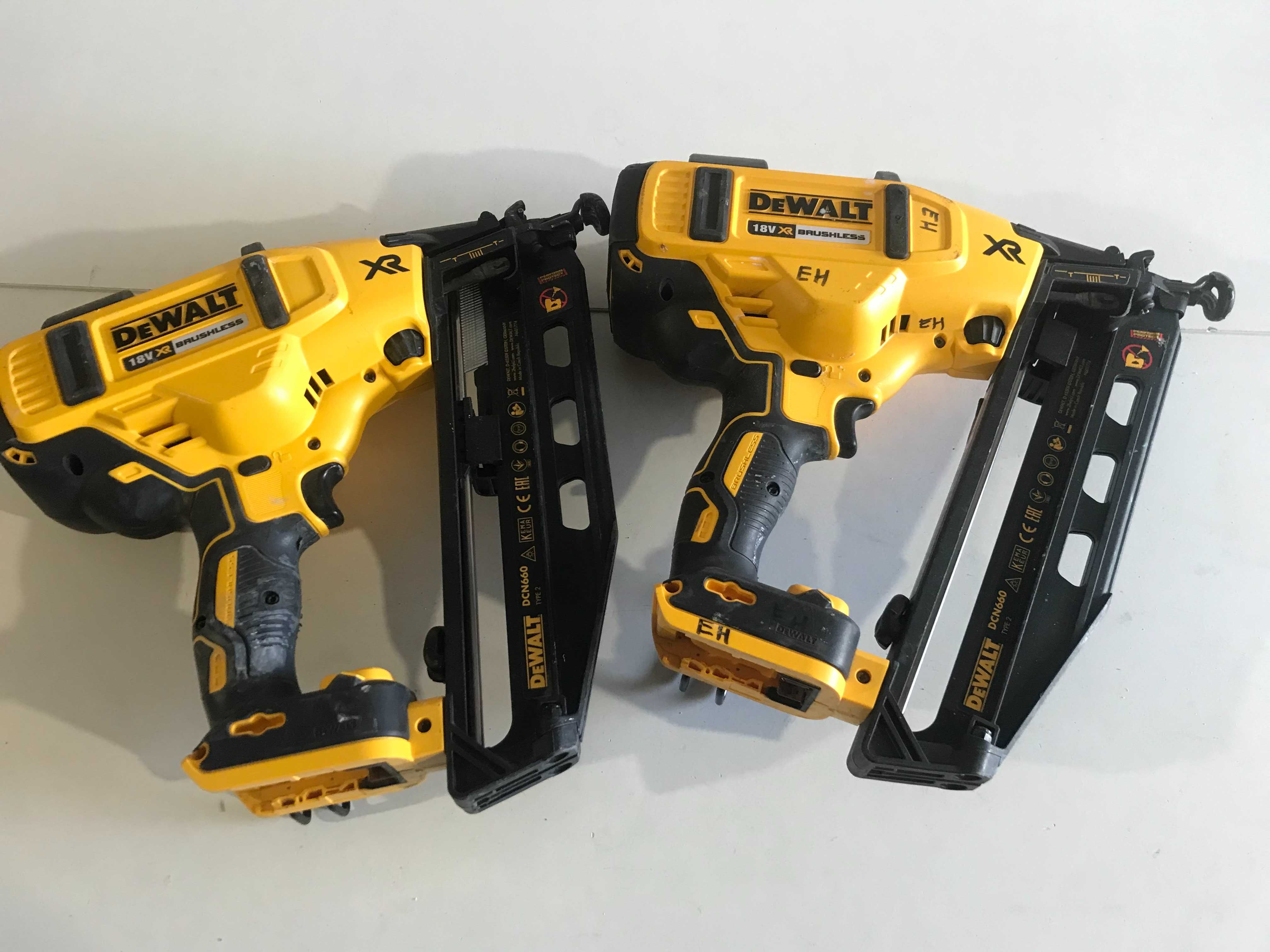 Акумуляторний пістолет цвяхозабивний DeWALT DCN660N  з Англії