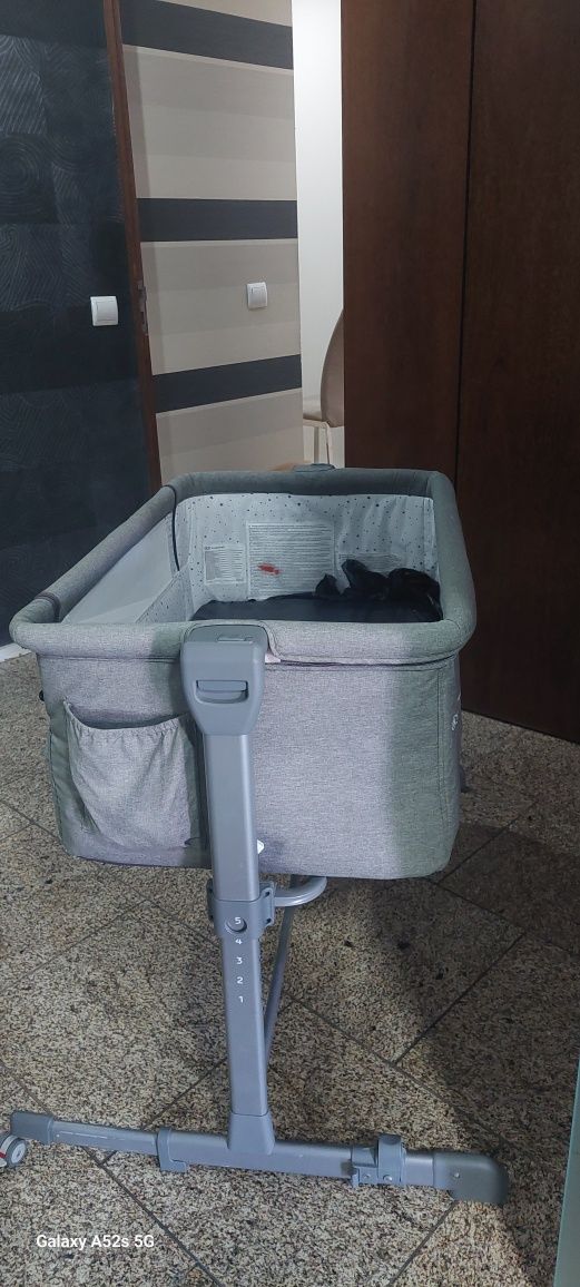 Berço de bebê  como novo