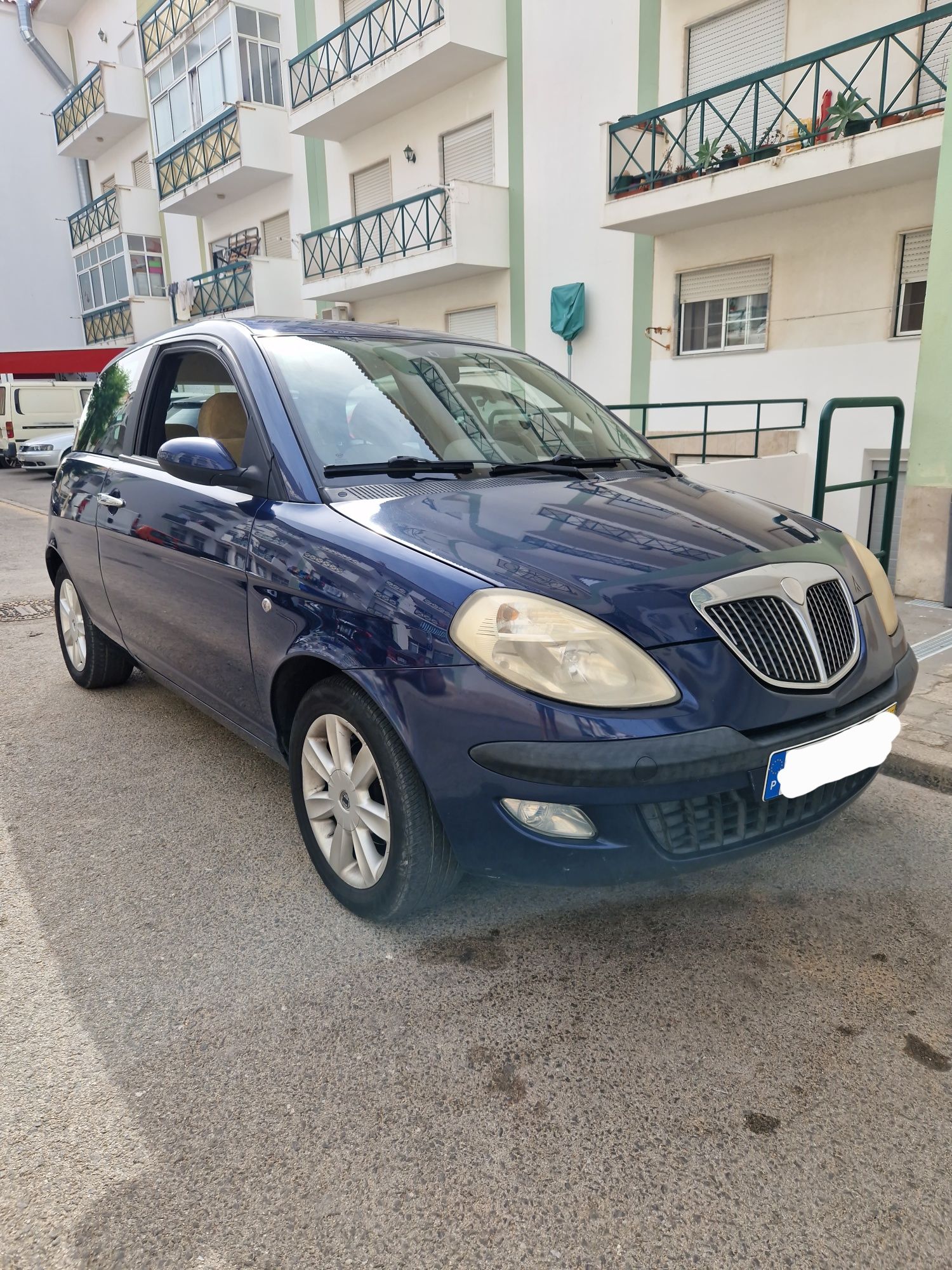 Lancia Ypsilon 1.2 gasolina 2005