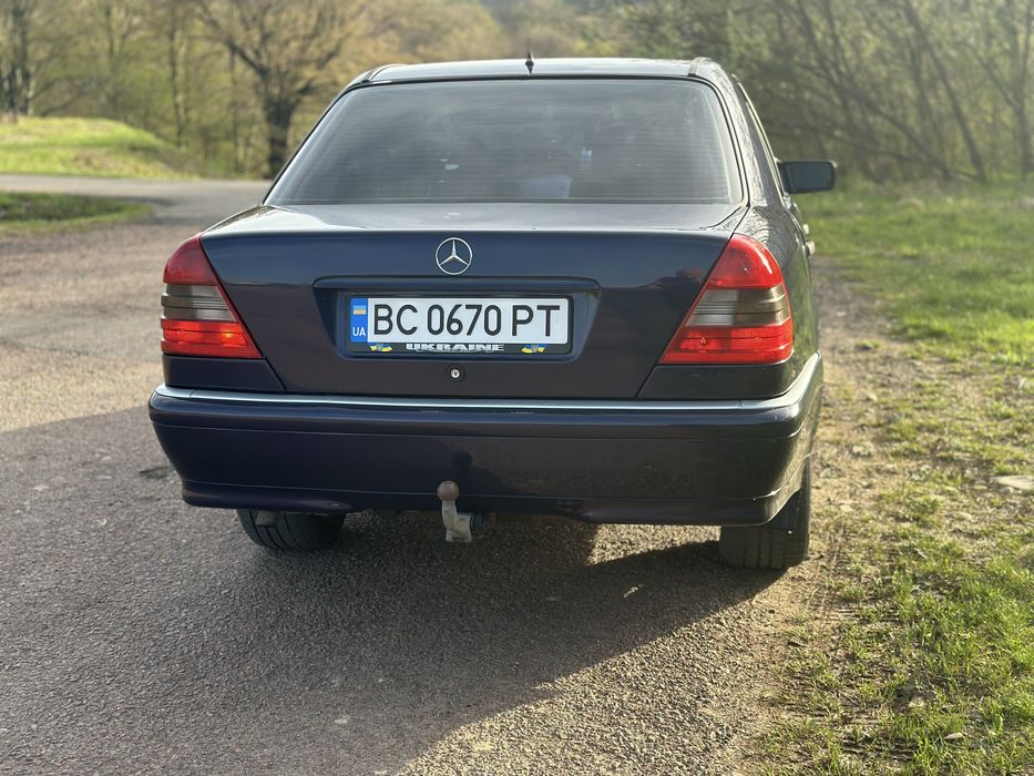 Mercedes w202 2.2d