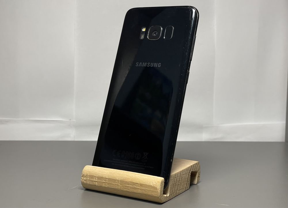Смартфон Samsung s8/64Gb