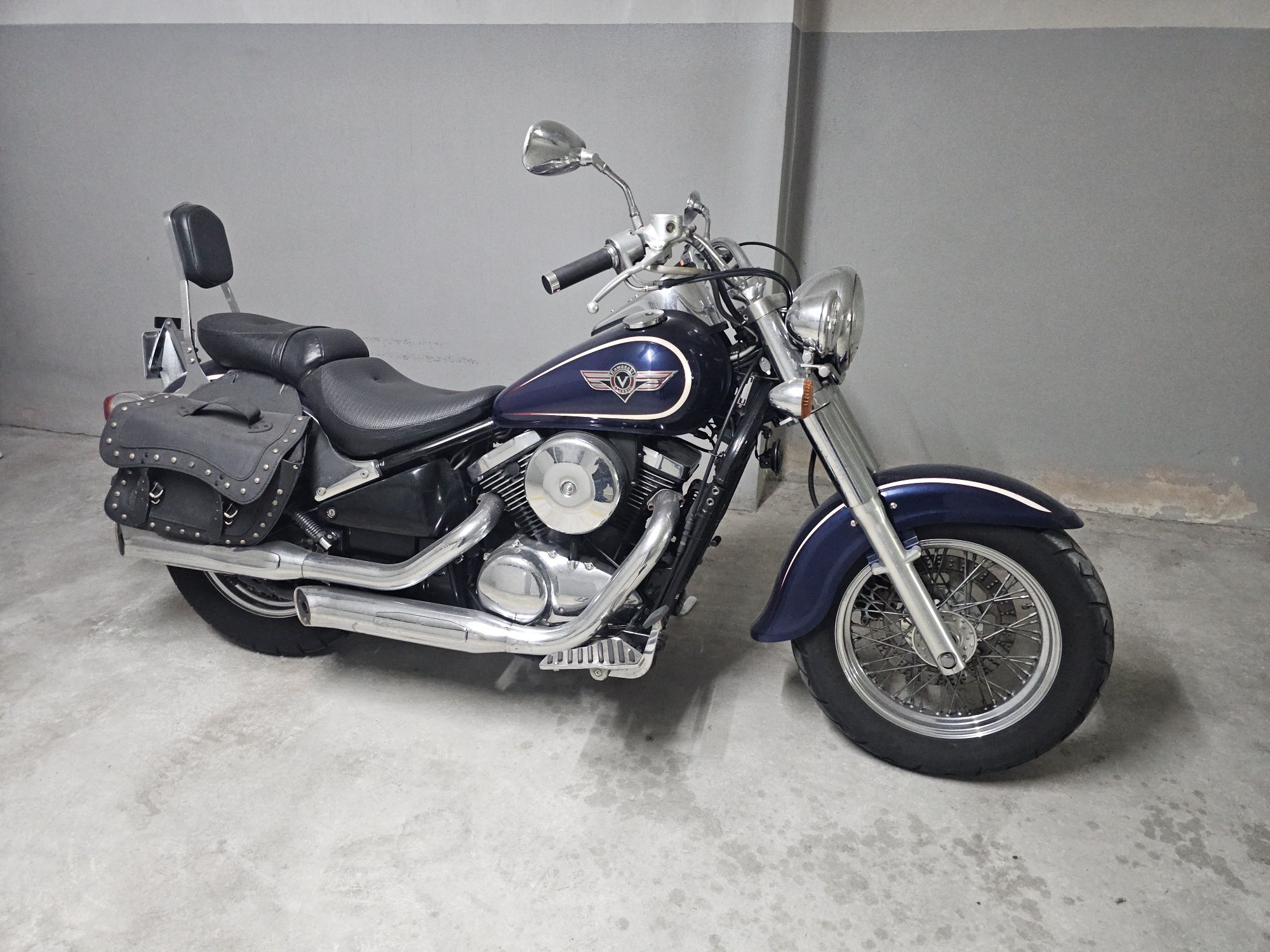KAWASAKI VN 800 excelente estado