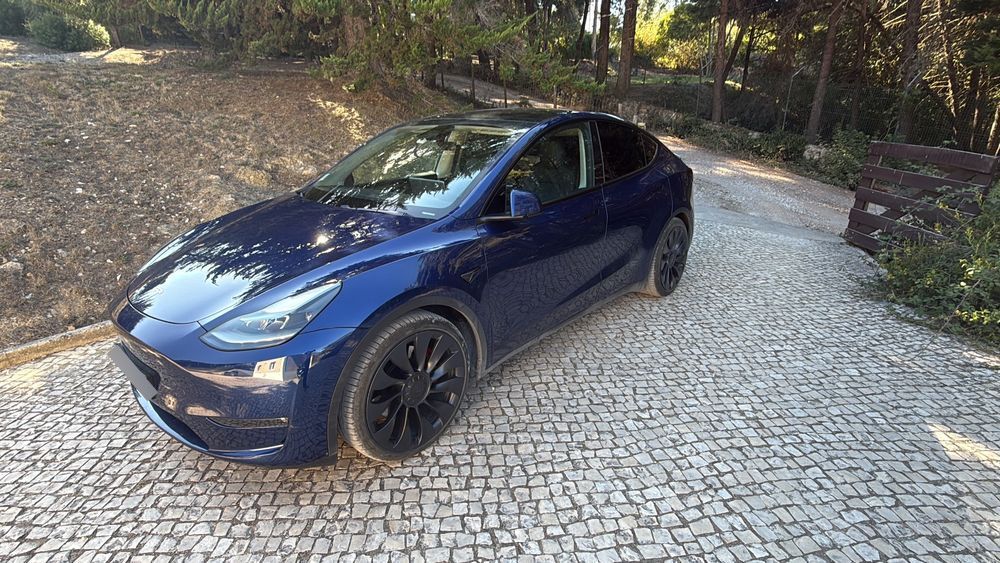 Tesla Model Y Performance Tração Integral