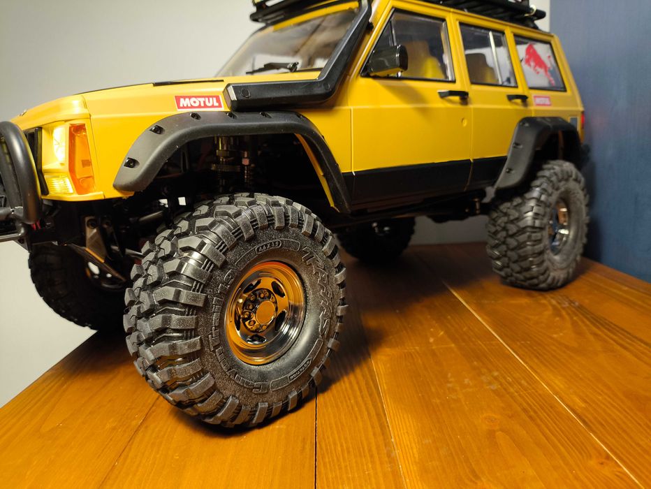 Jeep Cherokee XJ 1:10 RC (kopia TRX4) RTR