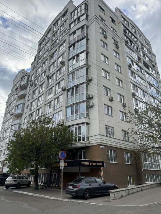 ЦЕНТР! Продам 2 кімн.кв по вул.Милорадовичів