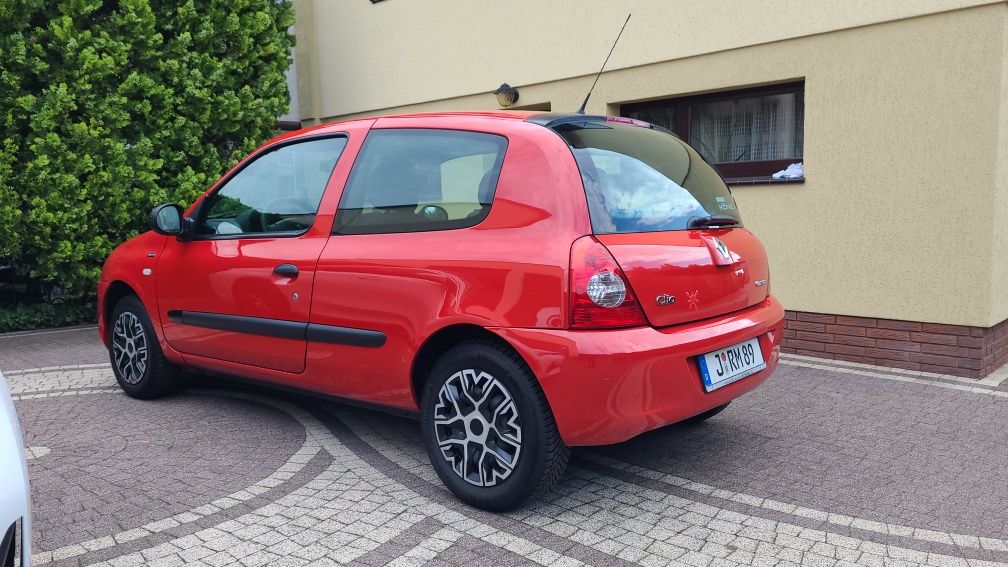 Renault Clio Campus Klima Rezerwacja do Środy
