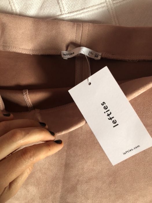 LEFTIES - Mini Saia Rosa em pele de pêssego (nova com etiqueta)