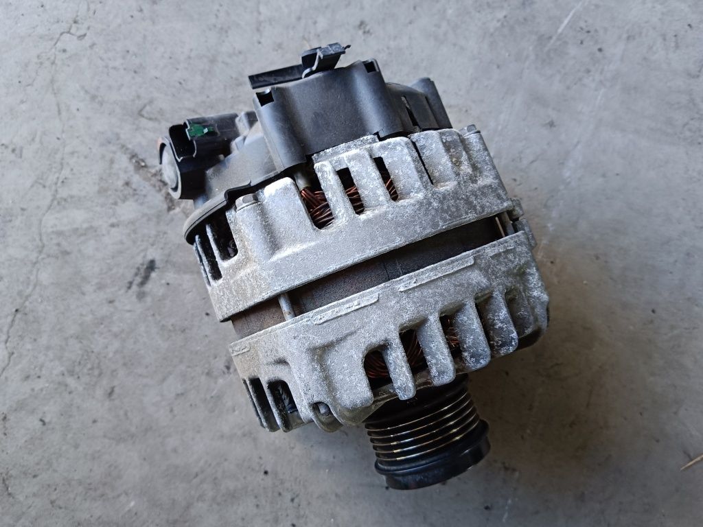 Alternator Citroen C4 Picasso II Peugeot 308 1.6 blue HDI