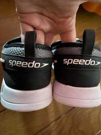 Взуття фірми Speedo на 27 см