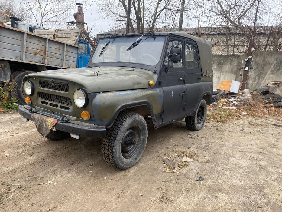 Уаз 469 тентований