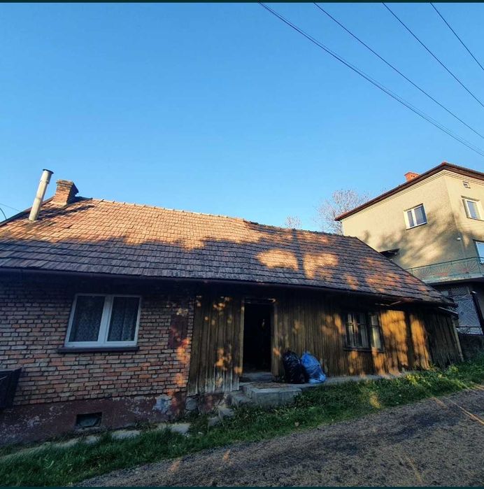 Dom do generalnego remontu 40 km od Krakowa