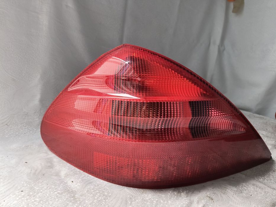 Lampa lewa prawa tylna lewy prawy tył Mercedes SL W230 Europa