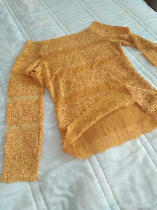 Camisola de renda - Tamanho M