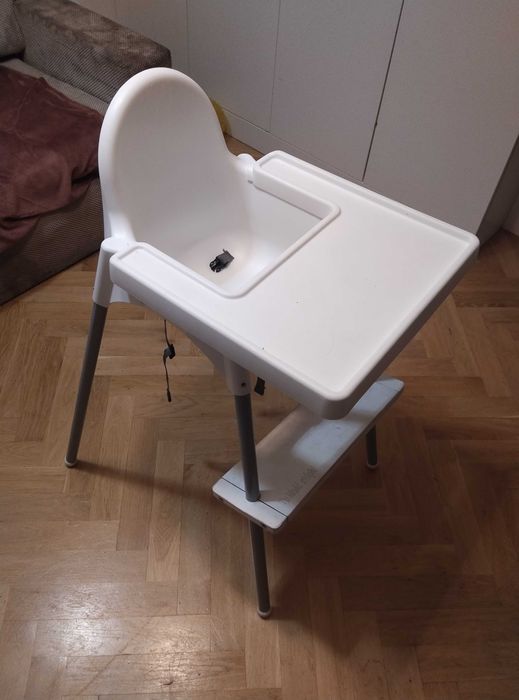 IKEA ANTILOP z wkładam i podnóżkiem