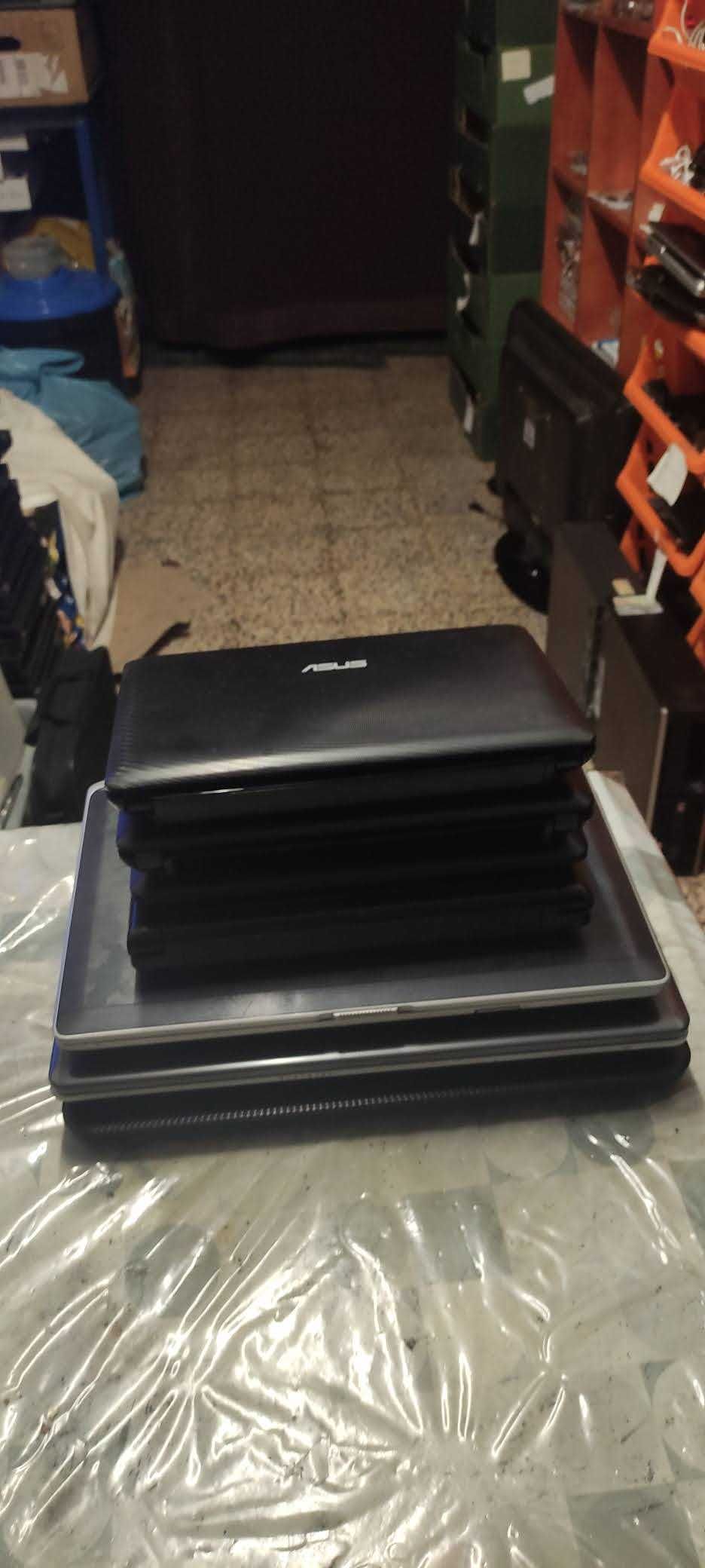 Lote de 7 Portateis I5, I3 e Atoms, avariados e a funcionar