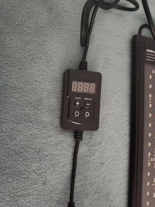 Lampa akwariowa , oświetlenie LED RGB+W regulowany tryb 24/7 NICREW