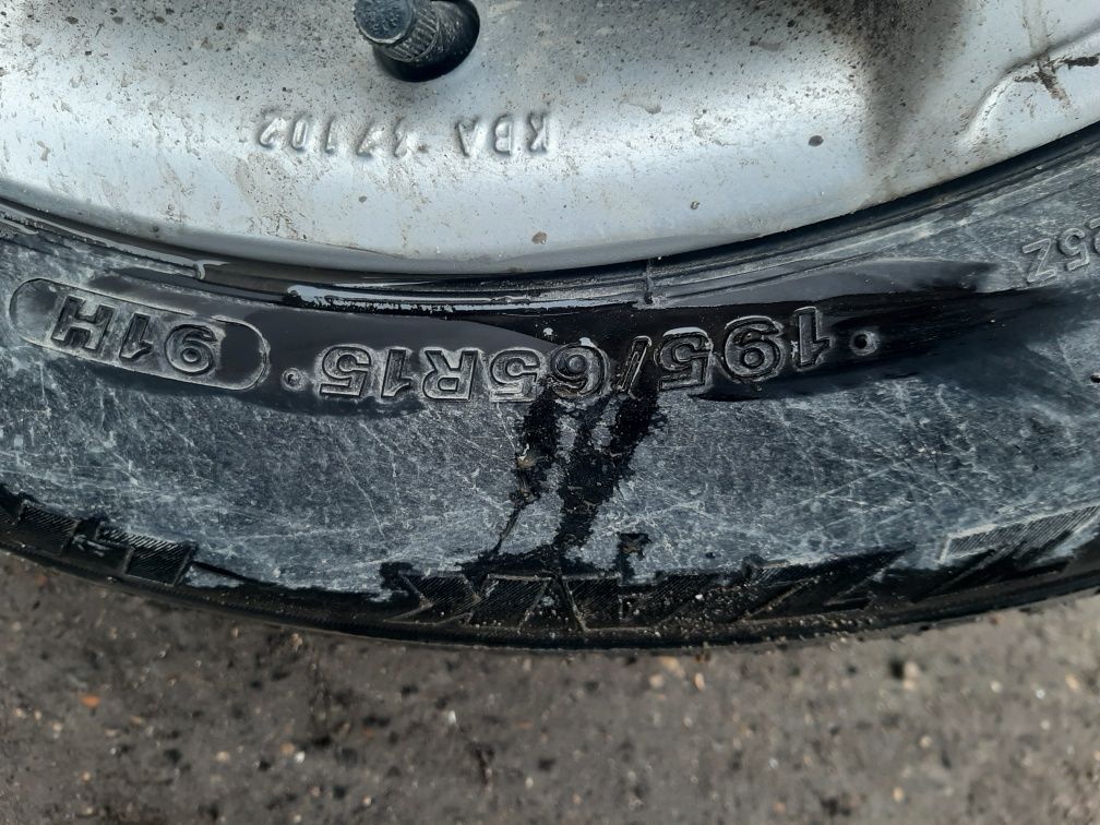 Колеса з резиною 5×112 r15 BRIDGESTONE