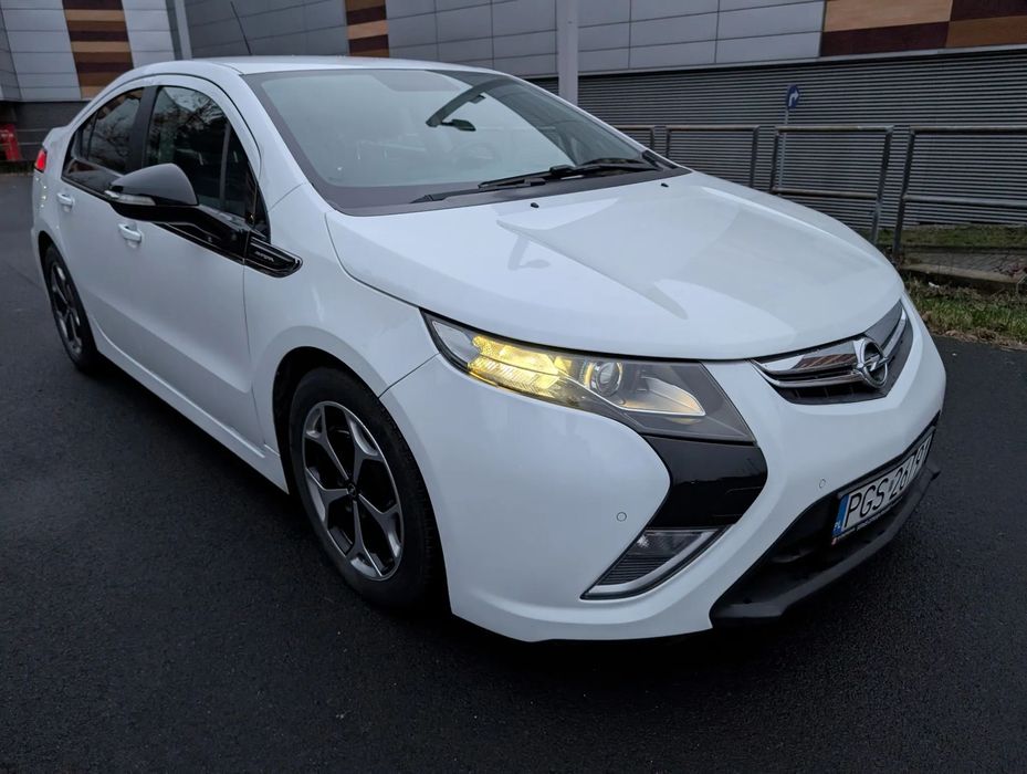 Opel Ampera Dynamiczny, niespotykany, bardzo zadbany Opel Ampera