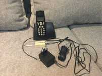 Telefon stacjonarny, bezprzewodowy DIALON F10.