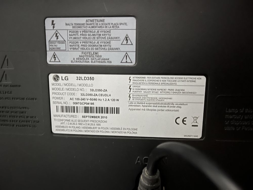 Suporte + TV LG 32”