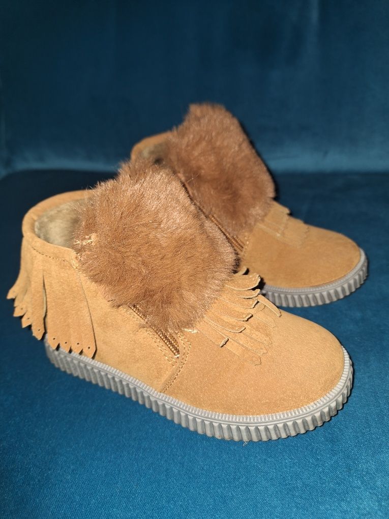 Zamszowe botki 30/31