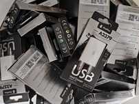 Vendo 50 carregadores USB novos na caixa