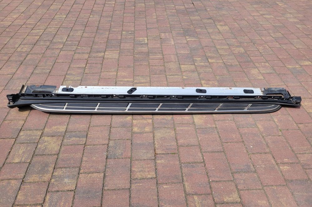 stopien listwa progowa prawa porsche cayenne ii 7p5