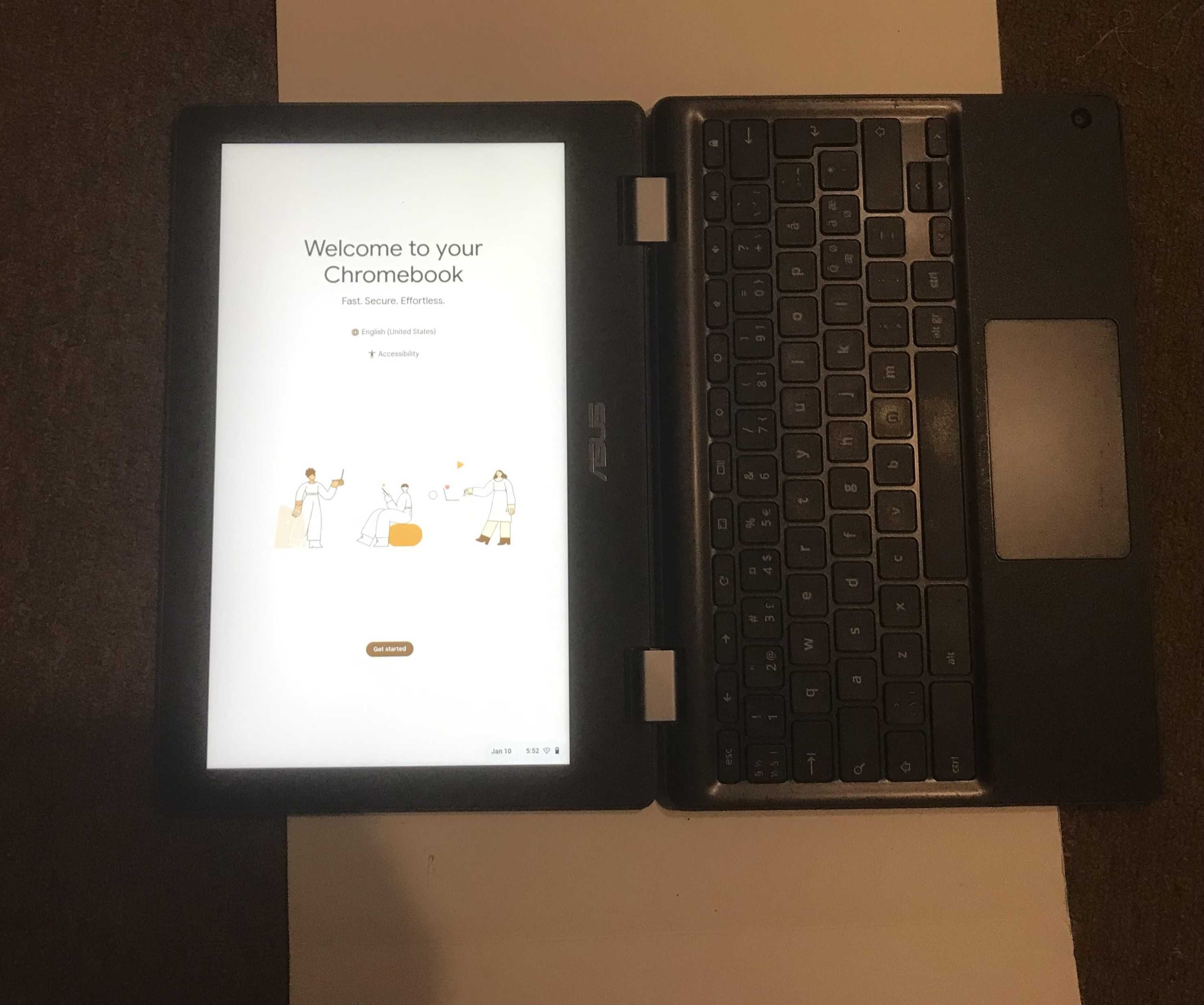 Rewelacyjny i innowacyjny notebook Asus C214MA