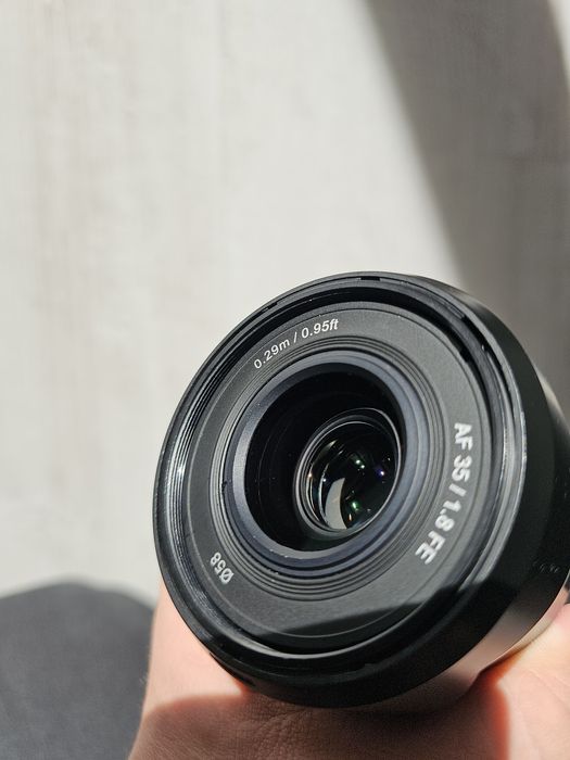 Obiektyw stałoogniskowy Samyang 35 1.8 Sony FE
