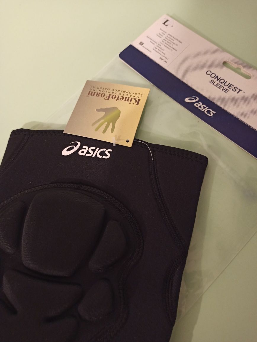 Ochraniacz na kolano Asics zapaśniczy