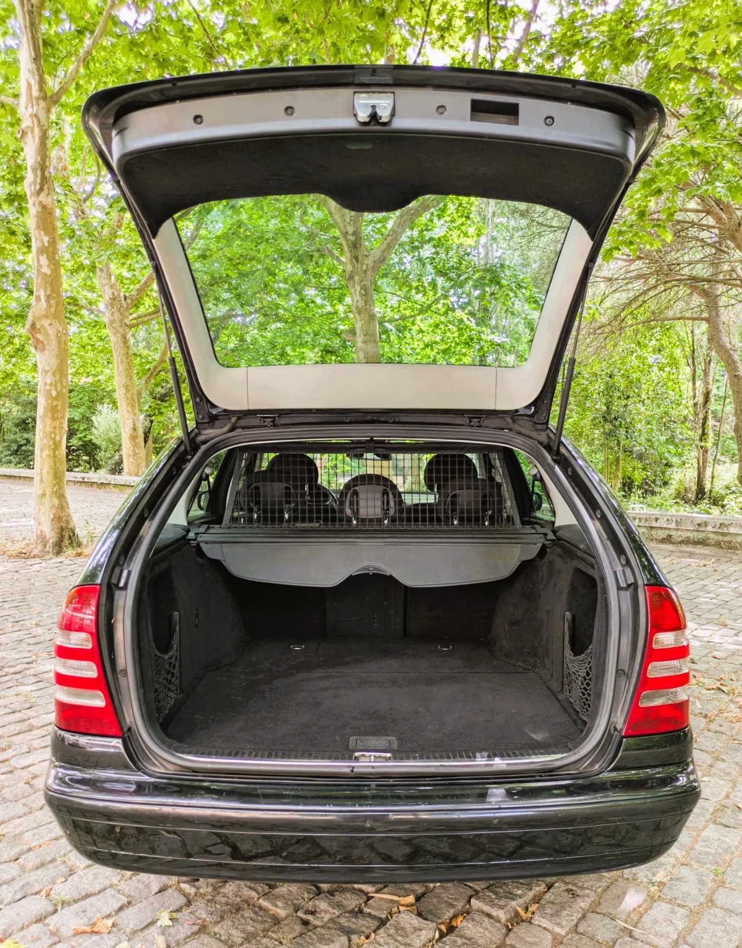 Carrinha Mercedes C 220 CDI Classic