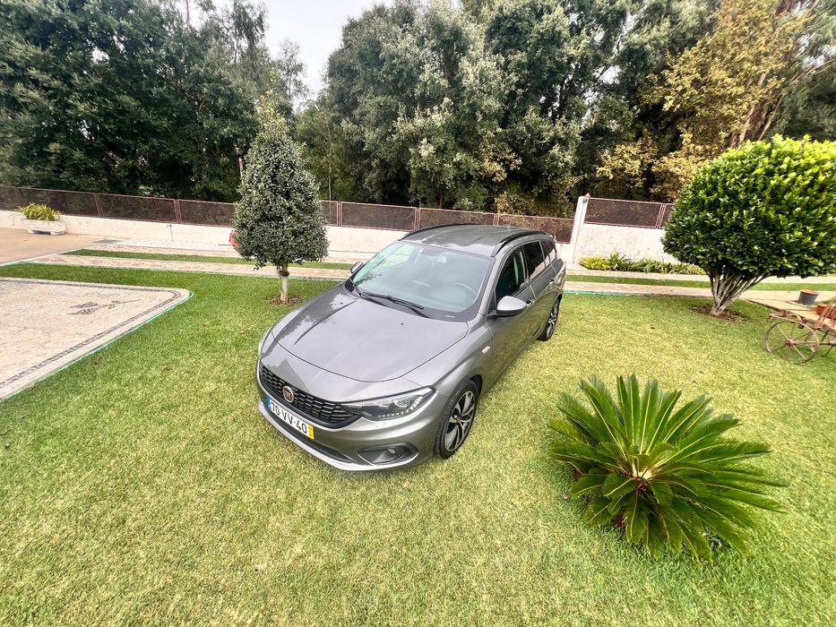 Fiat Tipo Station Wagon 1.3 M-Jet Lounge Tech J17