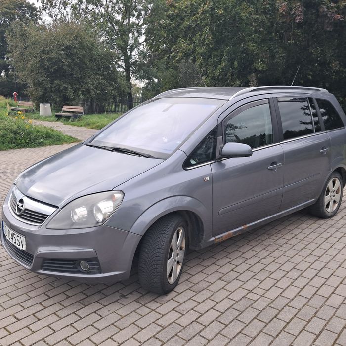 Opel zafira b 1,9cdti 150kM, automat, nowa skrzynia