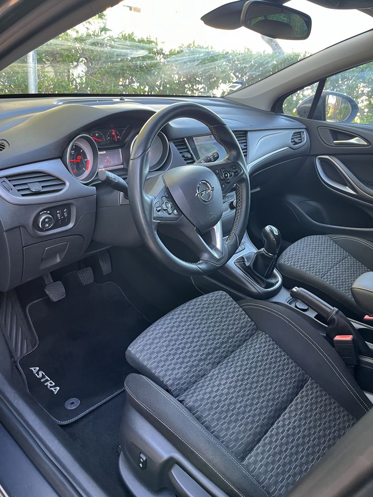 Opel Astra 1.6 CDTi 136cv Innovation