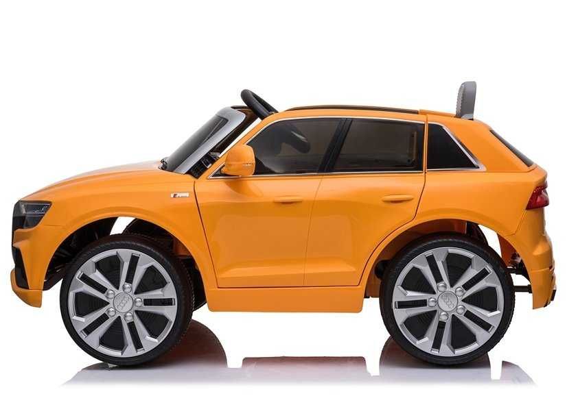 Auto na Akumulator Audi Q8 JJ2066 lakierowany