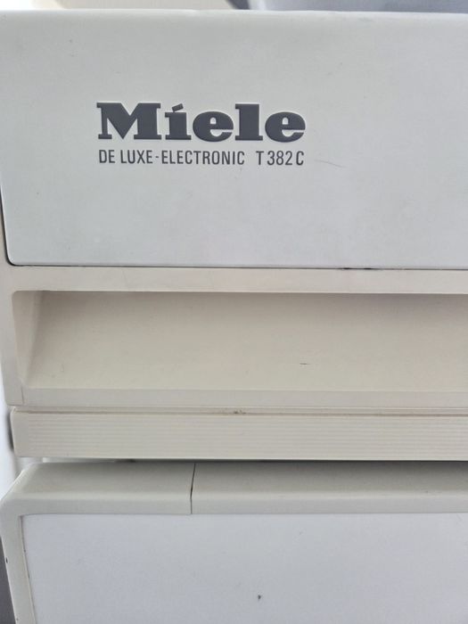 Máquina Secar Roupa Miele