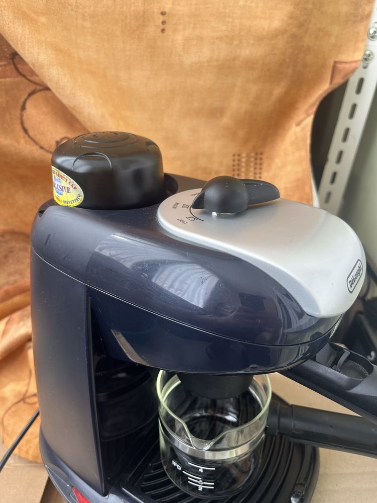 Кавоварка Delonghi