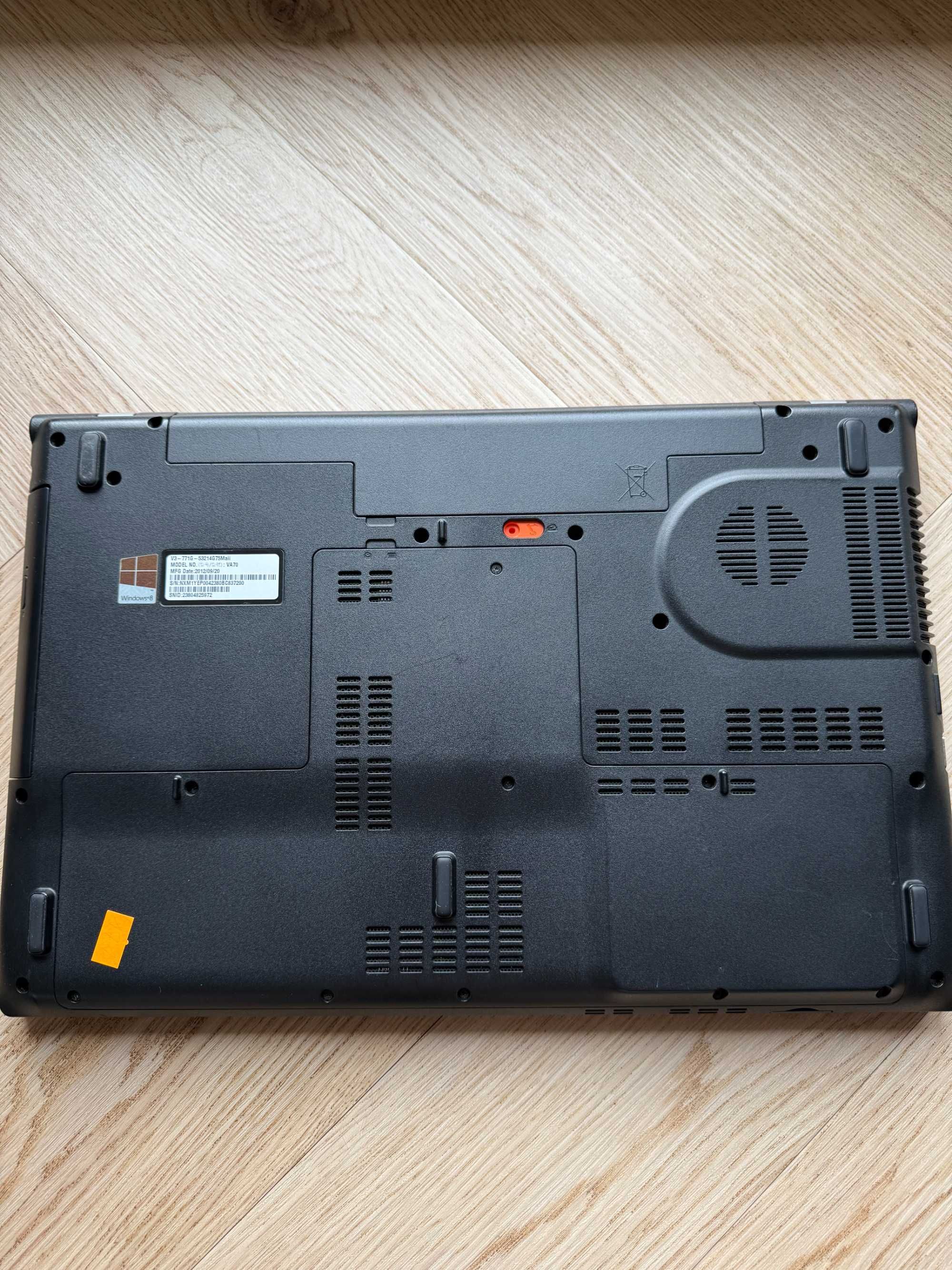 Laptop Acer Aspire V3-771G [V3-771G-53238G75MAii] sprawny