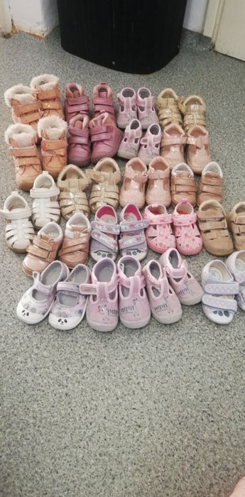 Paczka butów dziecięcych roz 19-21