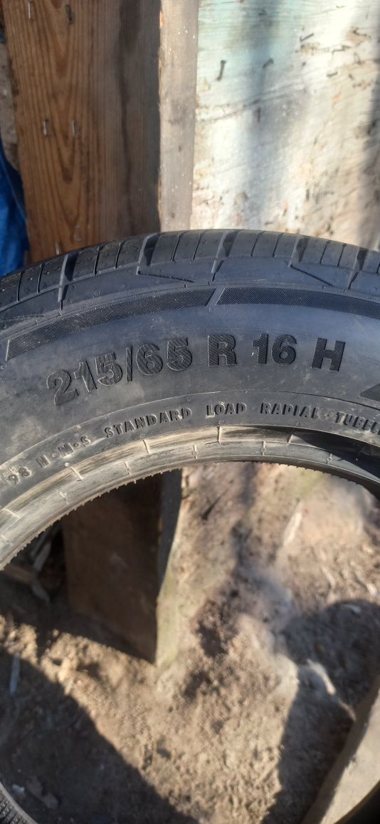 215/65R16 Continental ContiCrossContact-lx2