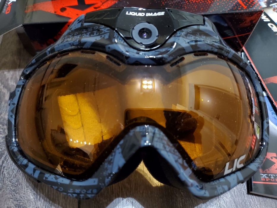 Продам лижну маску вбудованою HD камерою Liquid Image Apex HD