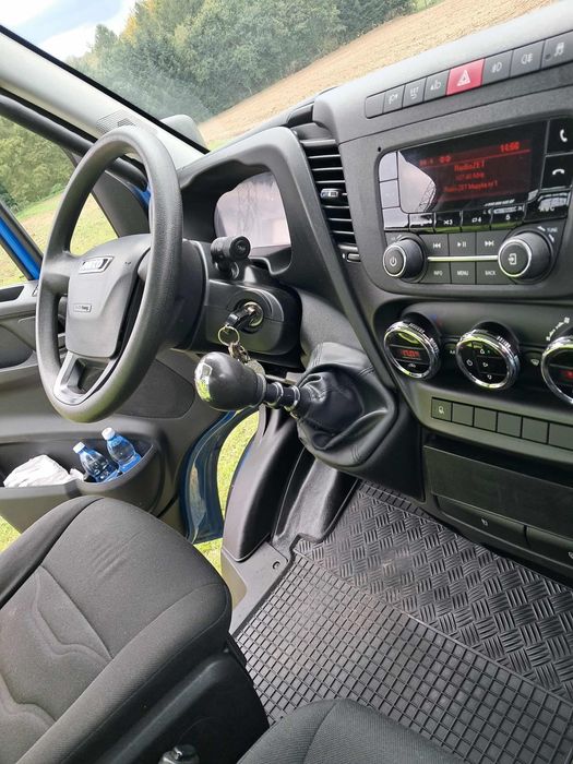 Iveco daily. Wywrotka X3. 3.0 180 koni.